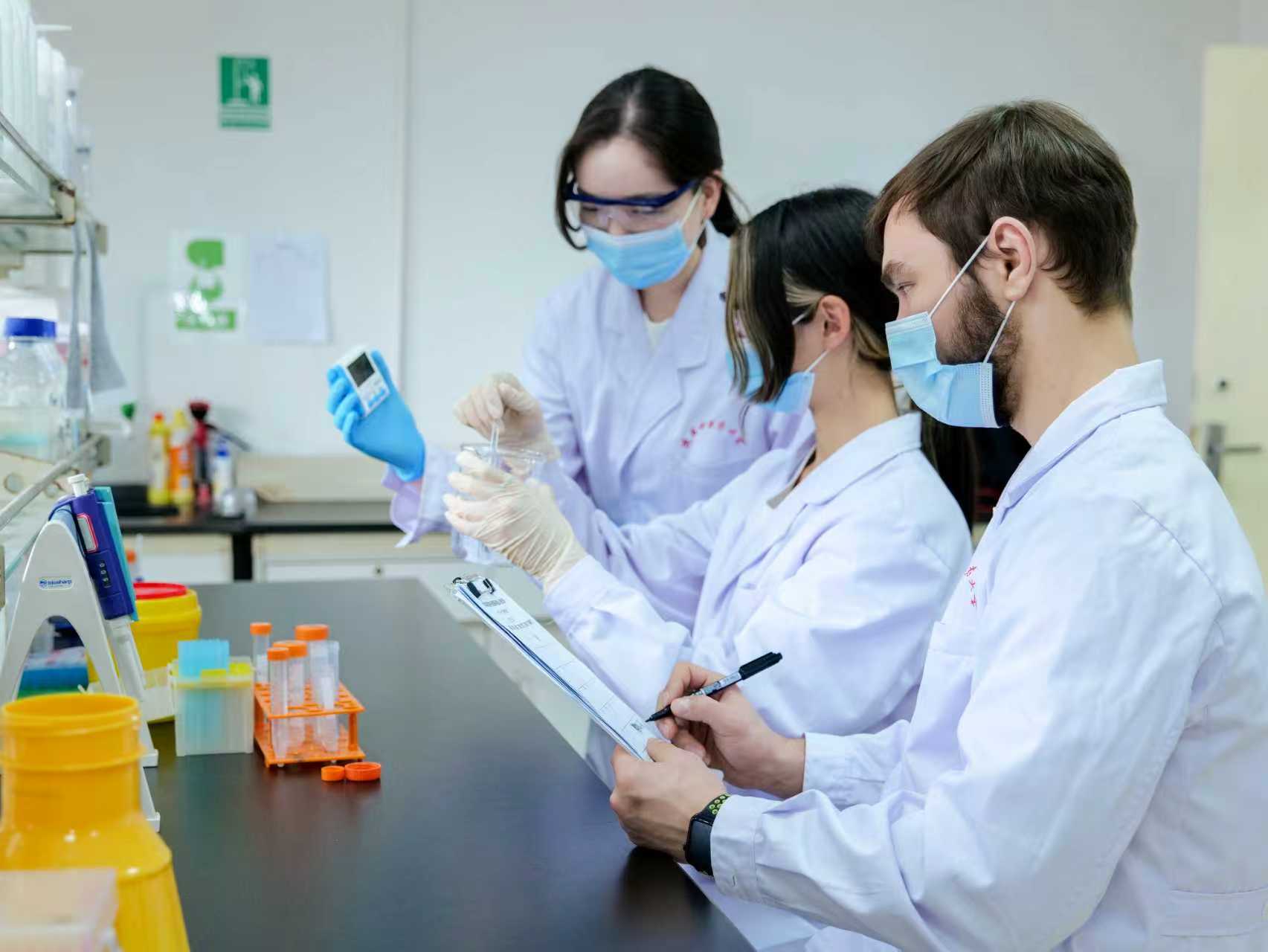 Basic Medical Science Smart Classrooms & Labs