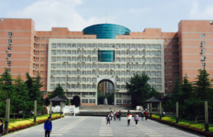 Medical Campus Landmarks & Academic Square