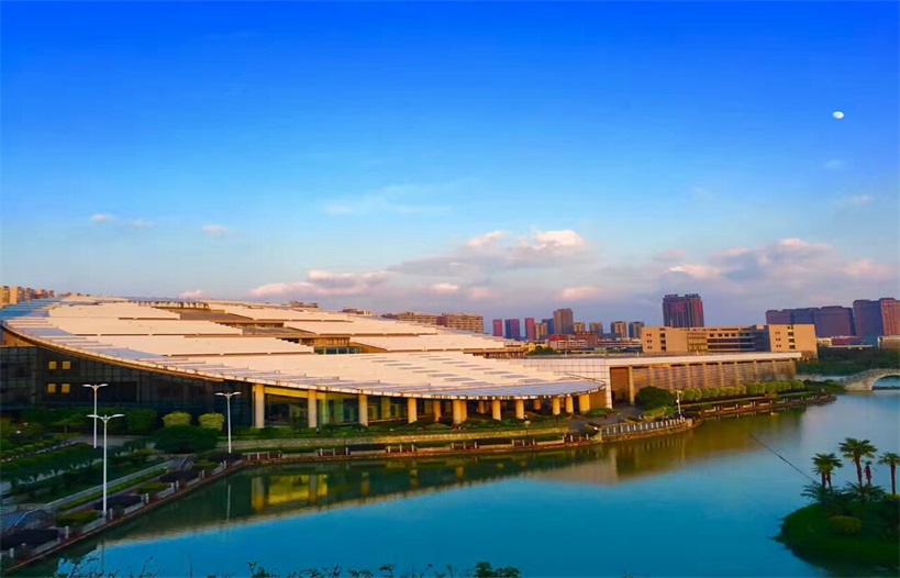 Medical Campus Landmarks & Academic Square