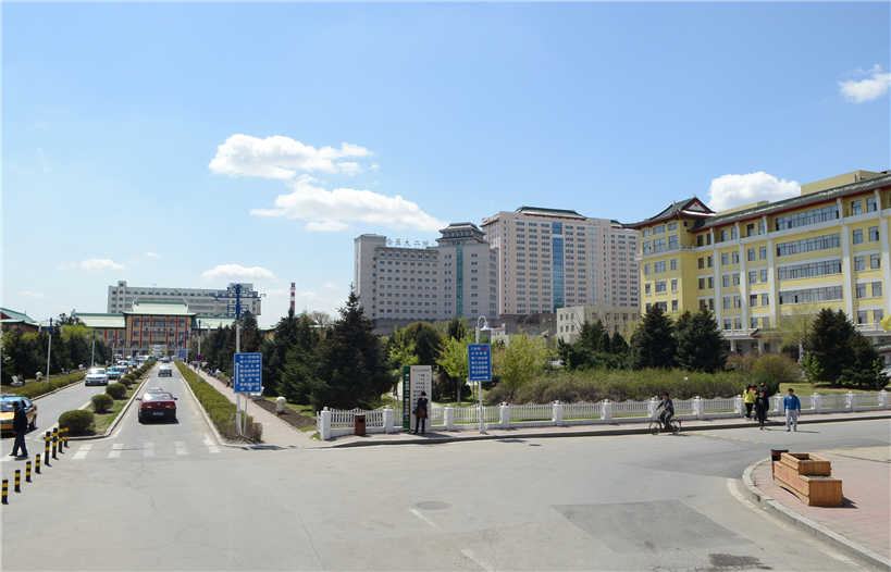 Medical Campus Landmarks & Academic Square