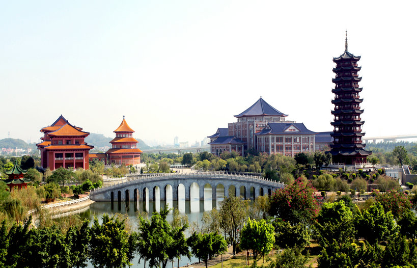 Medical Campus Landmarks & Academic Square